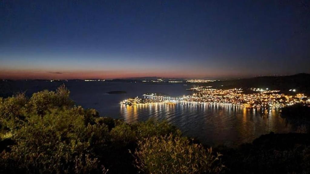 Apartman Milisa Primosten Bagian luar foto